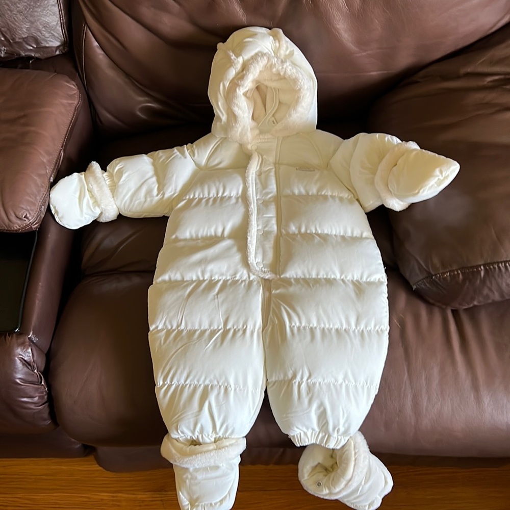 Baby snow suit bunting